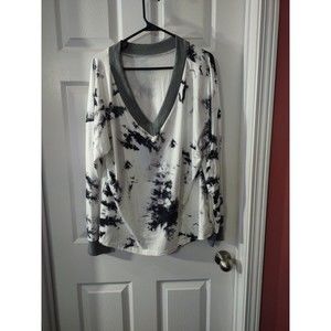 Shein Top Plus Size 1XL Multicolor Gray Black White Long Sleeve